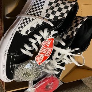 VANS Sk8-Hi (Chkrbd Disarray) Blktrwht